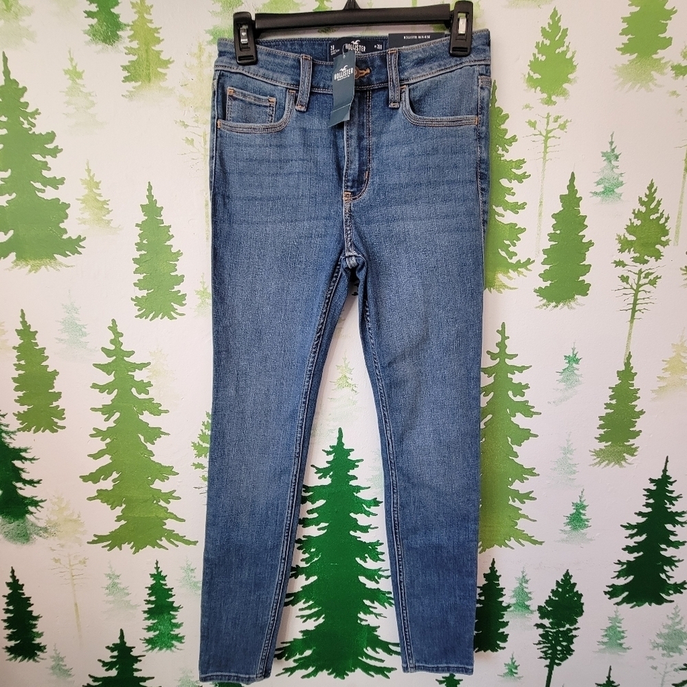 Hollister Supper Skinny High Rise Jeans.